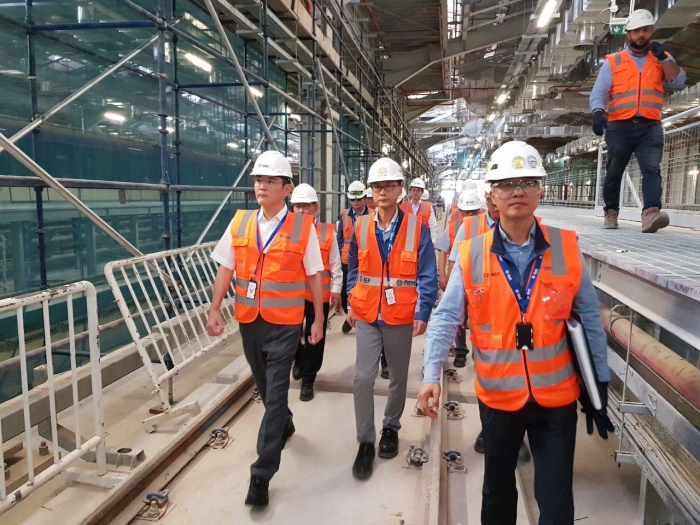 이재용 당시 삼성전사 부회장은 2019년 9월 사우디아라비아 리야드 지하철 공사현장을 방문했다. 사진=삼성전자