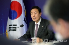 윤 대통령, 바이든과 2차 '민주정상회의' 공동주최···反부패 회의 주도