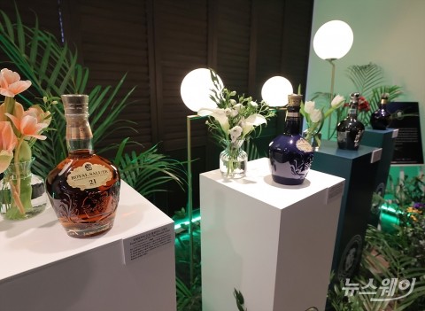 &quot;발렌타인 팔아줘&quot;···10년간 검은 거래한 페르노리카 '덜미'