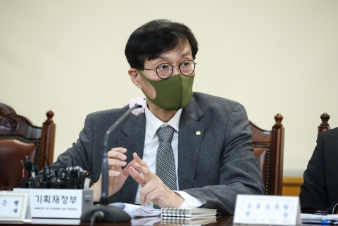 이창용 &quot;RP매입 통해 2.5조원 유동성 지원···긴축 통화정책과 상충 아냐&quot;