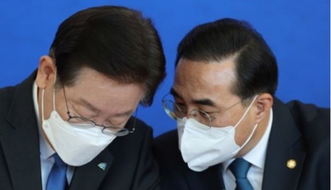박홍근 &quot;서훈 전 실장 구속영장 청구, 정치검찰 폭주&quot;