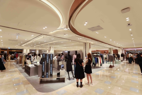 신세계百, 신진 디자이너 브랜드로 매출 30%↑