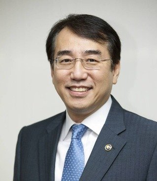 이석준 NH농협금융지주 회장 내정자.