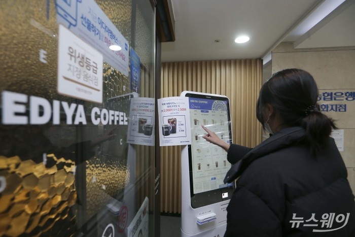 커피점이 식당으로···메가·이디야·더벤티 '식사 메뉴' 확대