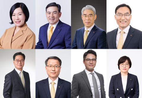 KB금융, 8개 계열사 CEO 1곳 빼고 유임···'변화보단 안정' 택한 윤종규