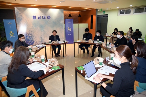 강기정 광주시장 &quot;자생력 갖춘 지속가능한 광주형 골목상권 사업 발굴&quot;