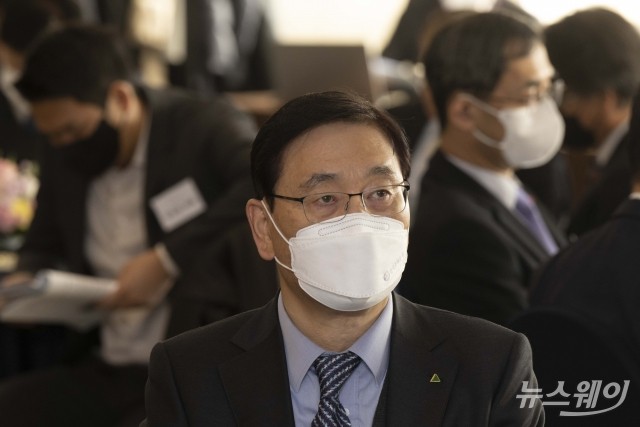 윤영준 현대건설 대표 "조직문화와 체질 개선 중점 과제"
