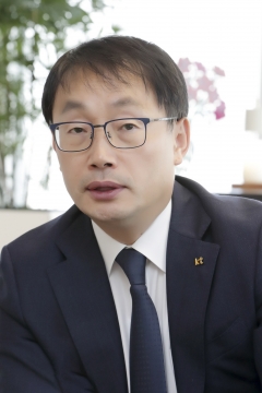KT 구현모, 설 전에 임원 인사 단행···연임 의지 반영