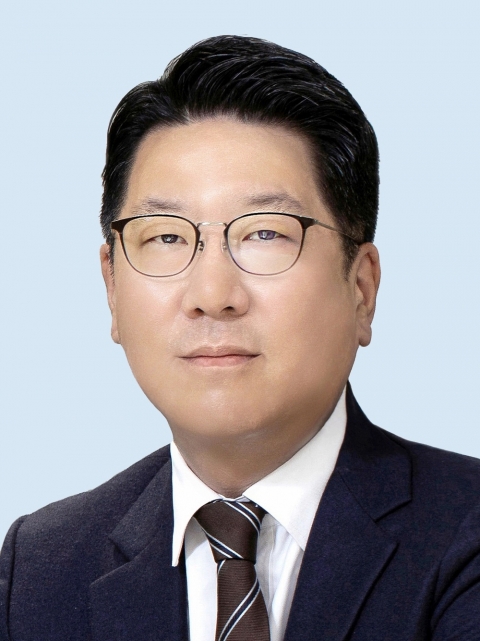 정지선 현대百그룹 회장 &quot;새로운 시도 적극적으로 실천해야&quot;
