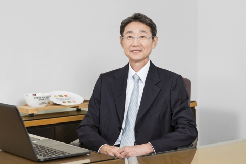 신동원 농심 회장 &quot;내실 다지고 지속성장 기반 닦자&quot;
