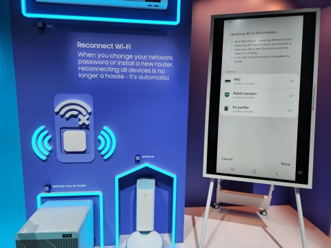 &quot;차별화 돋보이네&quot;···신제품 보다 서비스 전면에 내세운 삼성