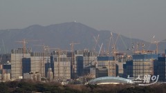실적 부진 고민하는 그룹 건설사들···"효자역할 엊그제인데 이젠 아픈 손가락"