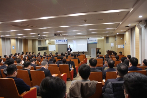 홍원식 사장 &quot;최적의 시스템 경쟁력 갖춰야&quot;