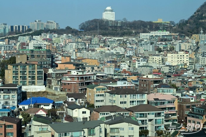 서울 빌라의 전세가율(매매가 대비 전세가 비율)이 1년 만에 큰 폭으로 떨어졌다. 사진=강민석 기자 kms@newsway.co.kr