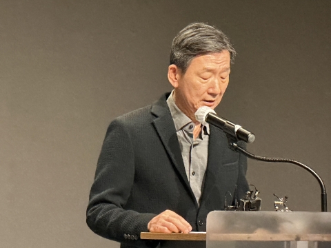 황현식 LG유플 대표 "정보유출·인터넷장애 진심으로 사과···기본 재점검"