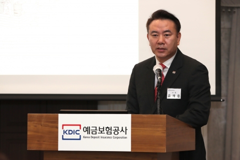 유재훈 예보 사장 "시장 호전되면 우리금융 잔여지분 매각"