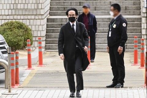 두 번째 구속 기로에 선 조현범 한국타이어 회장