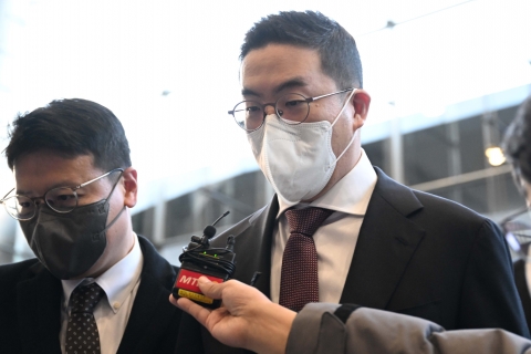 구광모 회장 가족 , 상속회복청구 소송 제기···LG "4년전 적법한 상속"