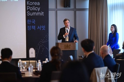 브룩스 엔트위슬 총괄 &quot;명확한 가상자산 규제 마련해달라&quot;