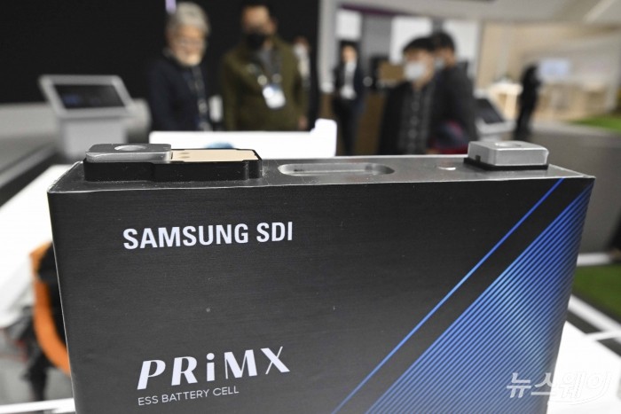 삼성SDI의 PRIMX 배터리가 인터배터리 2023 개막식에 전시돼 있다. 사진=강민석 기자 kms@newsway.co.kr