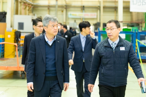 무보, 전략산업 中企현장 행보 이어가···원전·방산 수출 정조준
