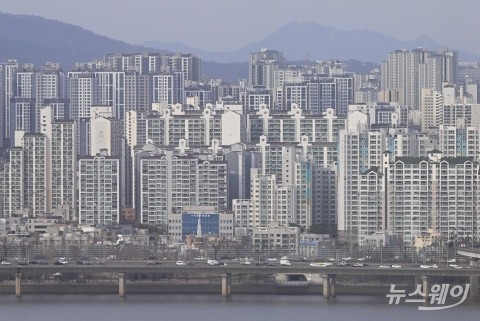 1기 신도시 특별법 공개 한달···'리모델링', '재건축' 놓고 내홍