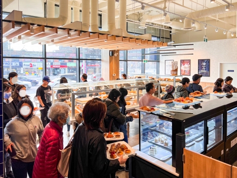 SPC 파리바게뜨, 캐나다 1호점 오픈···"북미 시장 공략"