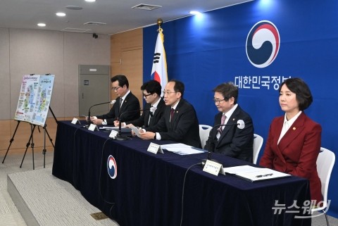 '내수 경기' 살리기 팔 걷은 정부···관광활성화 600억 투입