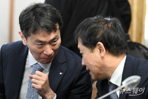 금융당국 투톱, 호흡 여전한가···업계는 불안↑