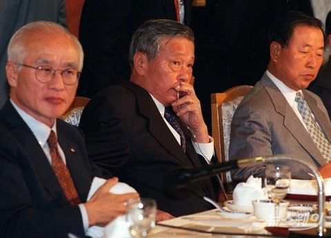 'SK 70주년' 최태원 &quot;선대의 도전과 위기극복 정신, 동력될 것&quot;