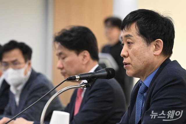 김주현 금융위원장 "투자 혹한기 지속···벤처기업 지원방안 마련할 것"
