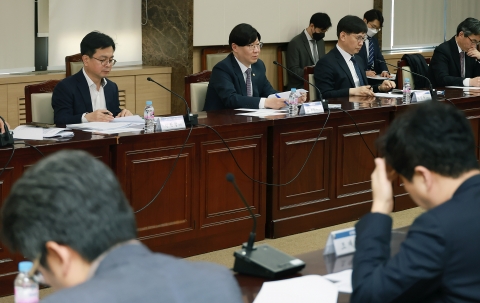 &quot;은행 점포 닫을 때 대안 제시해야&quot;···'점포 폐쇄 내실화 방안' 확정