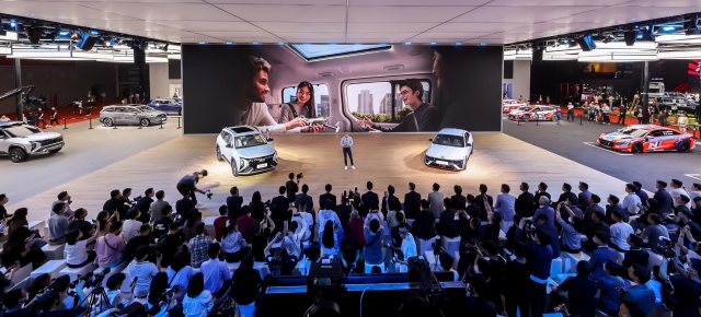 현대차, 상하이 모터쇼서 '아반떼 N' 공개···중국 시장 재공략 '시동'