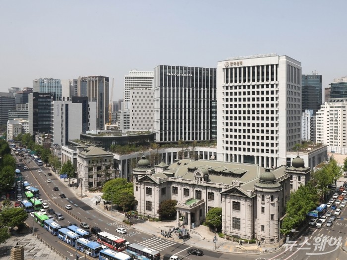 한국은행은 22일 '2023년 8월 소비자심리지수(CCSI)'를 발표했다. 사진=사진공동취재단