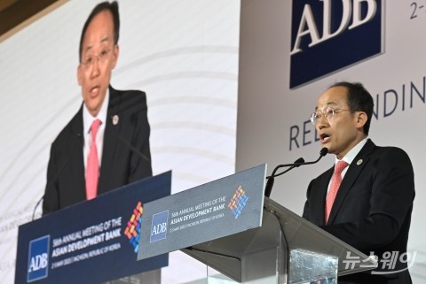 송도서 열린 ADB총회···&quot;亞재도약 위한 연대·개혁&quot; 한 목소리