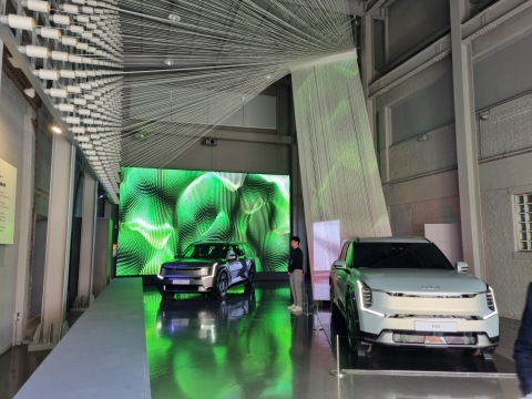 성수동 EV 언플러그드 그라운드···기아의 현재와 미래를 담은 곳