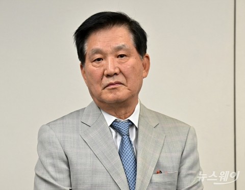 '605억원 사회 환원' 외친 김익래, 키움 떠나도 주머니는 두둑?