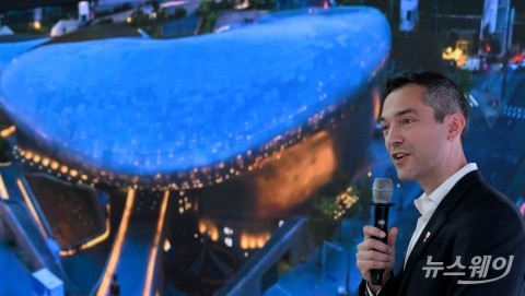 에어비앤비 &quot;14달러 내고 DDP에서 특별한 추억 즐기세요&quot;