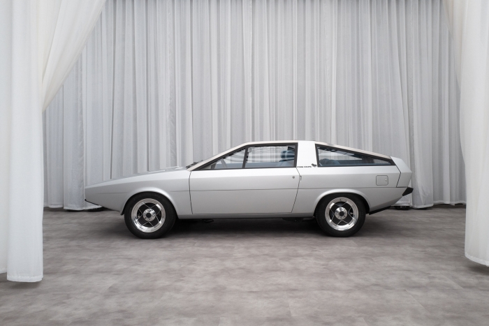 현대자동차는 이탈리아 레이크 코모(Lake Como)에서 '현대 리유니온(Hyundai Reunion)' 행사를 열고 '포니 쿠페 콘셉트' 복원 모델을 최초로 공개했다. 사진=현대차 제공