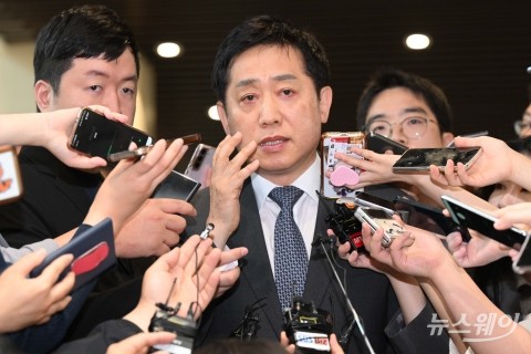 김주현 금융위원장 &quot;SG 증권발 주가폭락 사태···비상대응체계 가동&quot;