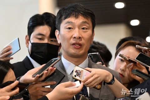 취임 1년, '소통' 광폭 행보 돋보인 이복현···상생 금융 이끌었다