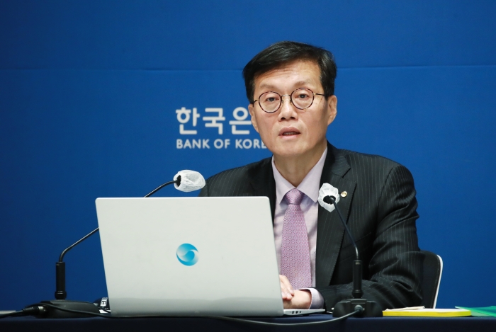 이창용 한국은행 총재가 기자간담회에서 발언하고 있다. 사진=한국은행 제공