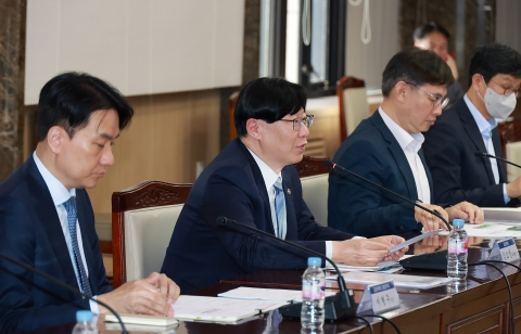 금융당국 &quot;고정금리 대출 확대해 가계부채 질적 구조 개선&quot;
