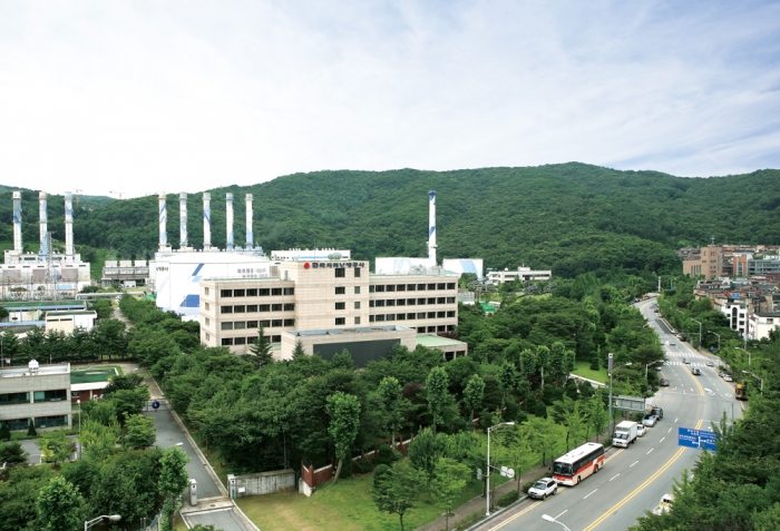 한국지역난방공사가 이달 12일부터 8월 31일까지 12주간 '지역냉방 효율개선 지원단'을 운영한다. 사진=한국지역난방공사 제공