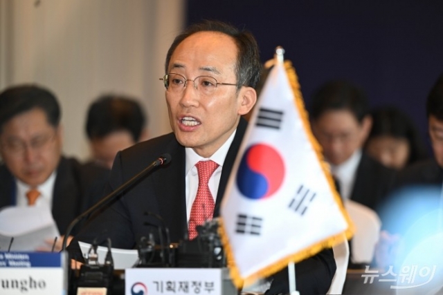 '물가→경기' 하반기 경제정책 전환···'민간 활력 대책' 집중할 듯