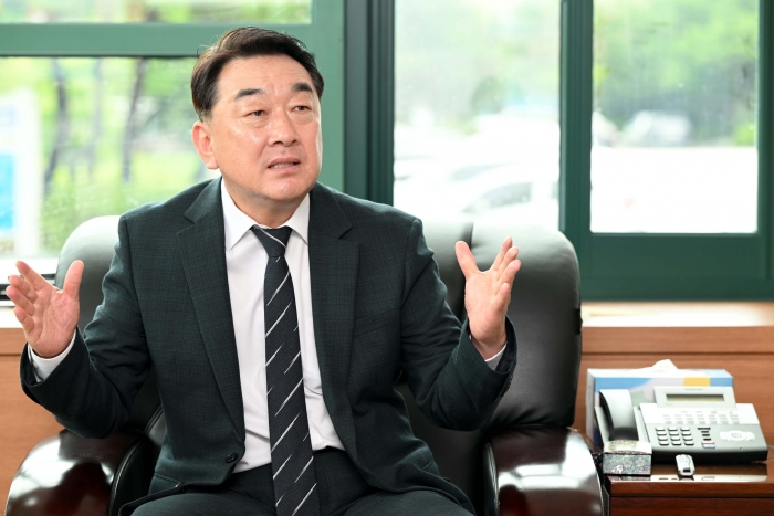 김창혁 춘천바이오산업진흥원장은 