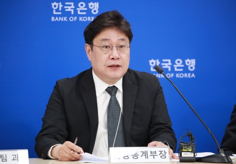 5월 경상수지 두 달 연속 적자 피했다···&quot;하반기 개선 기대&quot;