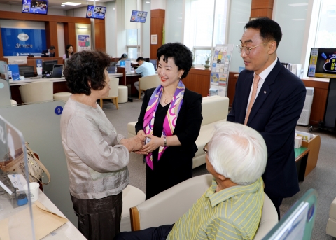 강신숙 Sh수협은행장, 제주지역서 현장경영···하반기 경영목표 공유