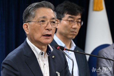 與 "LH 카르텔, 부실공사로 이어져···일벌백계해야"