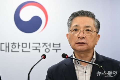 설계·감리·시공 '부실 3박자'에 고개 숙인 이한준 LH 사장